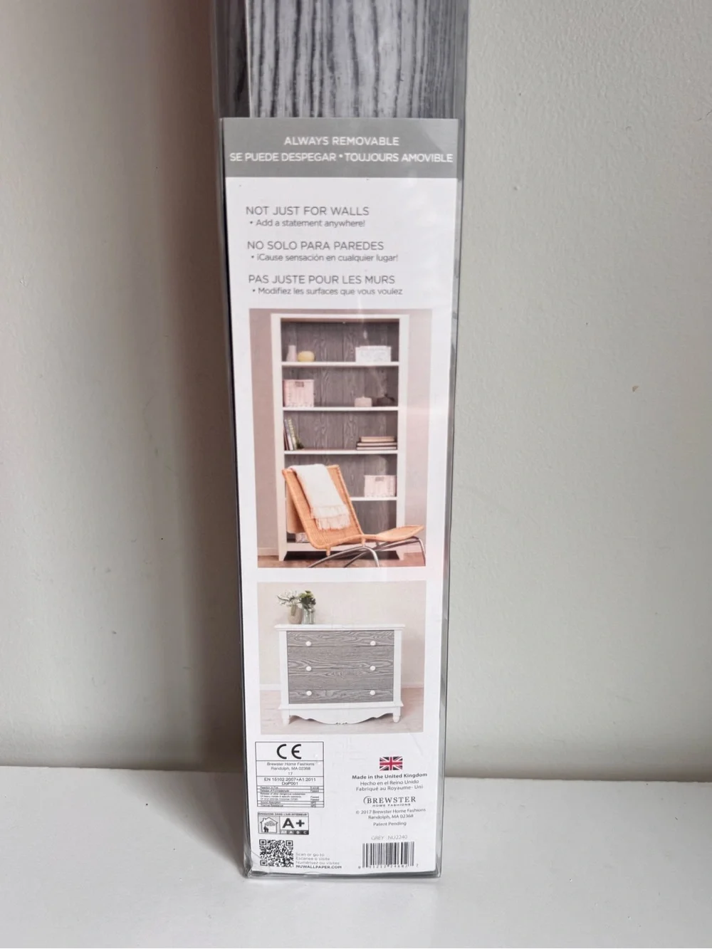 Wall Pops! Peel & Stick NuWallpaper Grey NU2240 Salvaged Wood Shiplap New